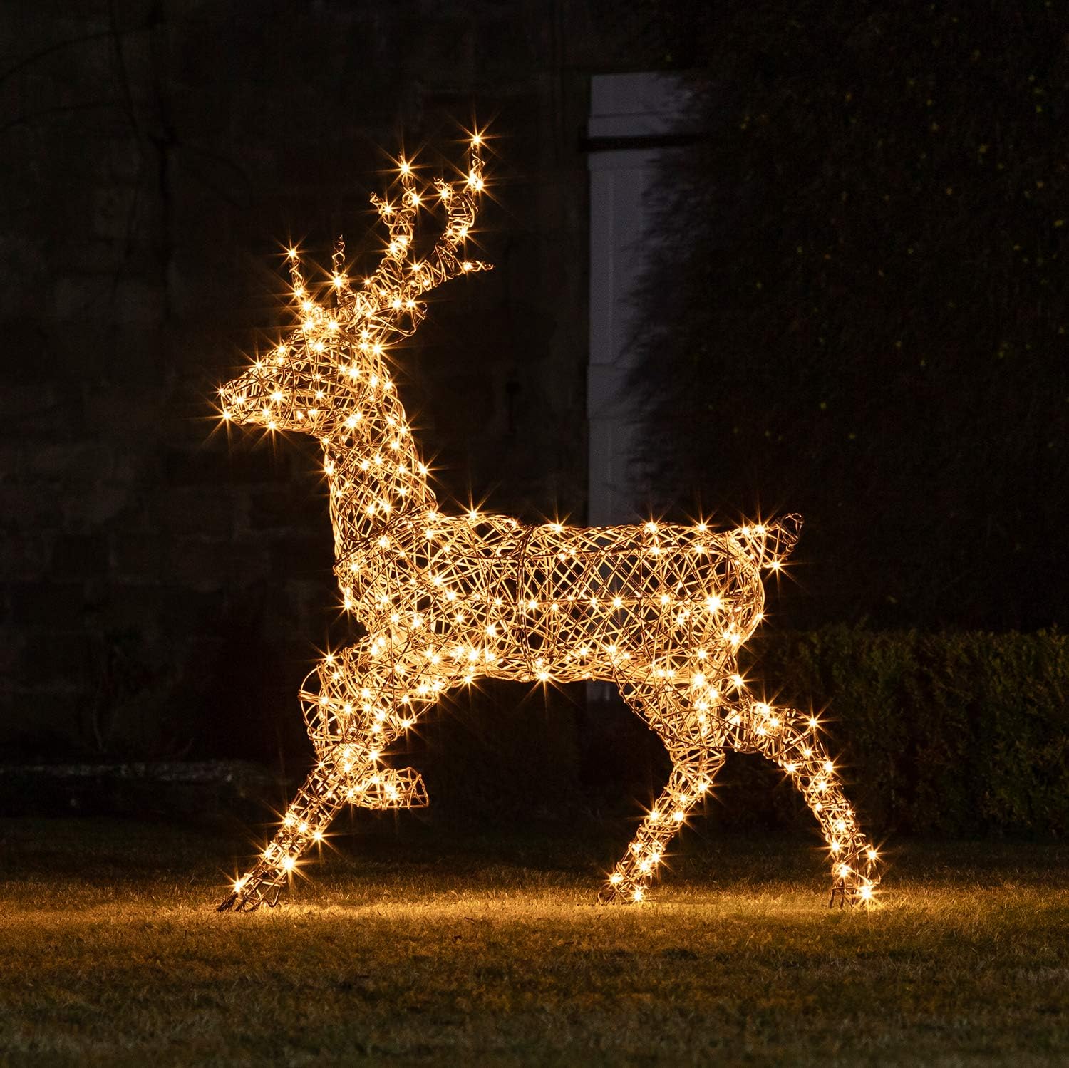 Renne de Noël lumineux pour extérieur ou intérieur Trouve ton Bonheur, guide d'achats, idées cadeaux, bons plans et jeux concours