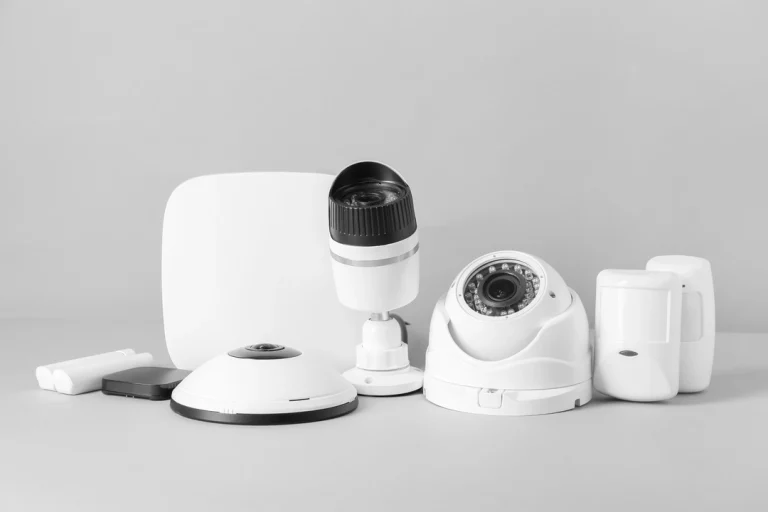 Kit complet alarme + détecteur sécurité renforcée pour votre maison